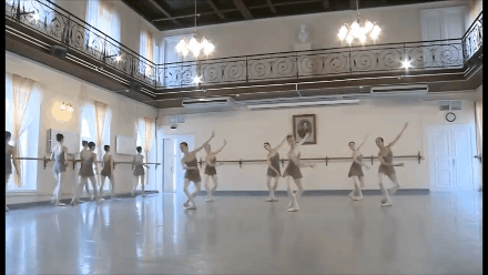 人人学得会的芭蕾课:「气质芭蕾」4周高级感 · 挺拔体态训练计划-第24张图片-爱课啦